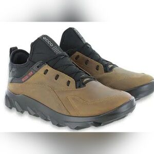 ECCO Men's Black and Brown Athletic Shoes